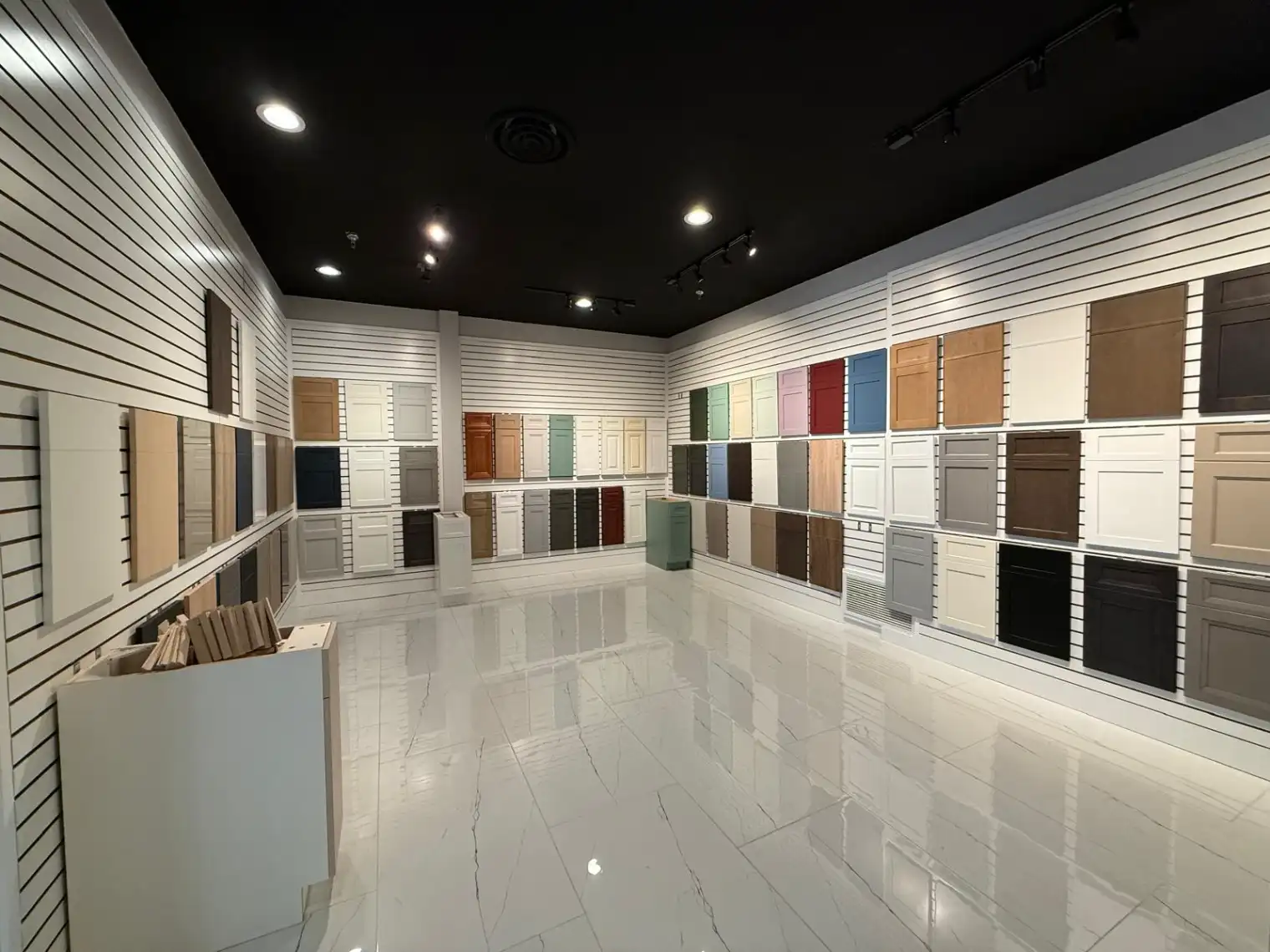 Showroom display 8